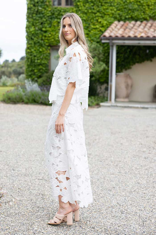 Crete Embroidered Set