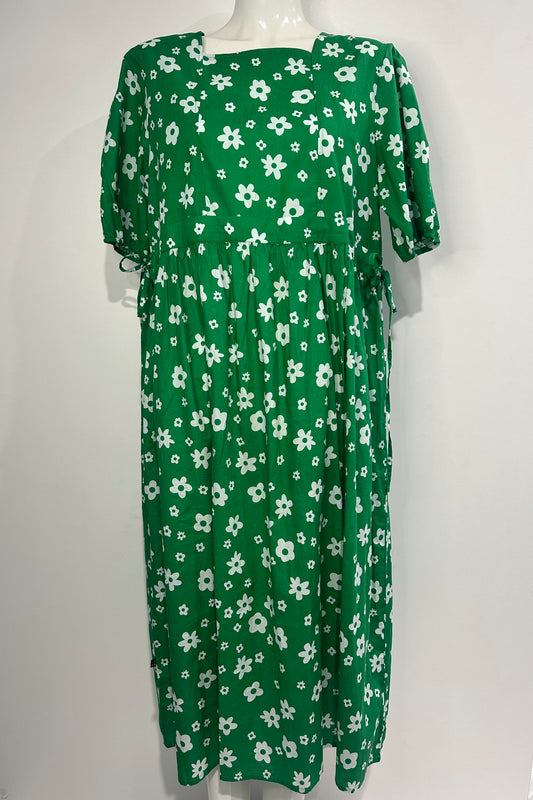 Green & White Garden Midi