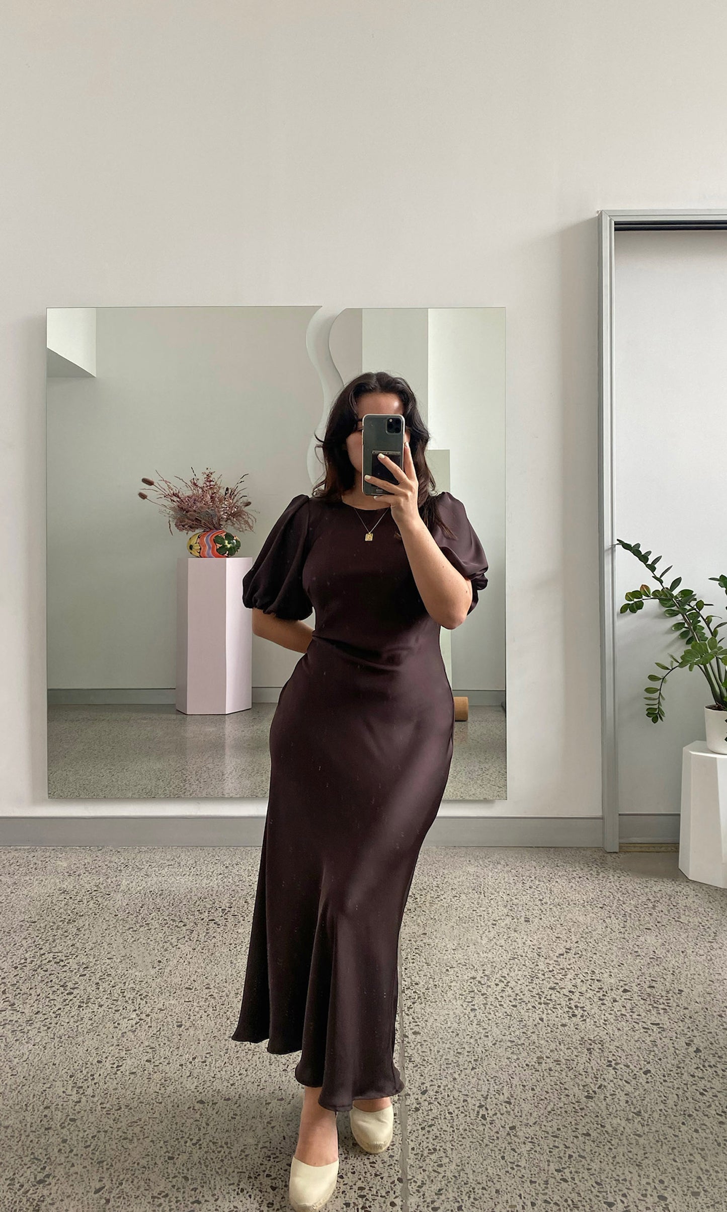 Kendall Satin dress - Espresso